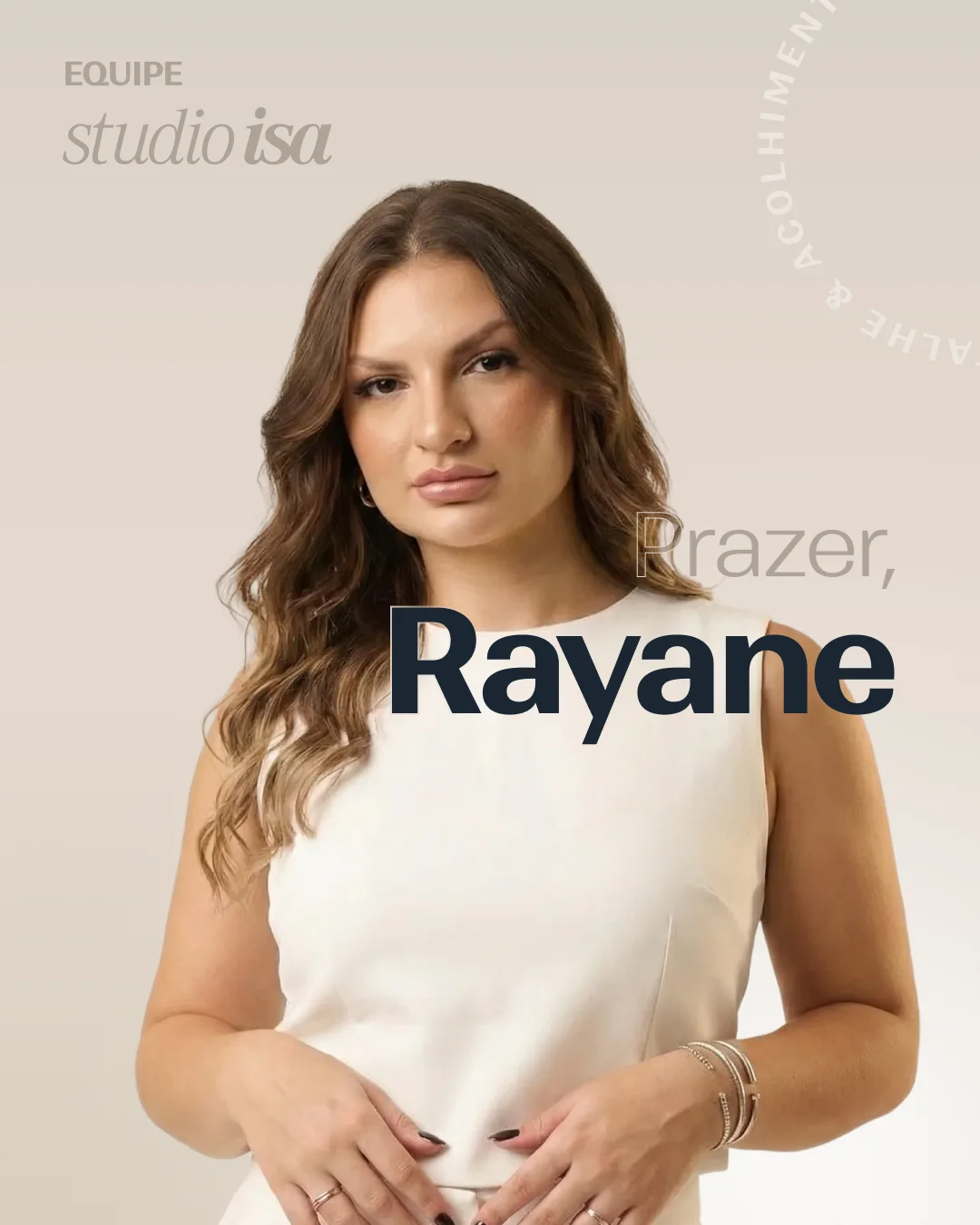 Portrait of Rayane in a team post, with the line Prazer, Rayane